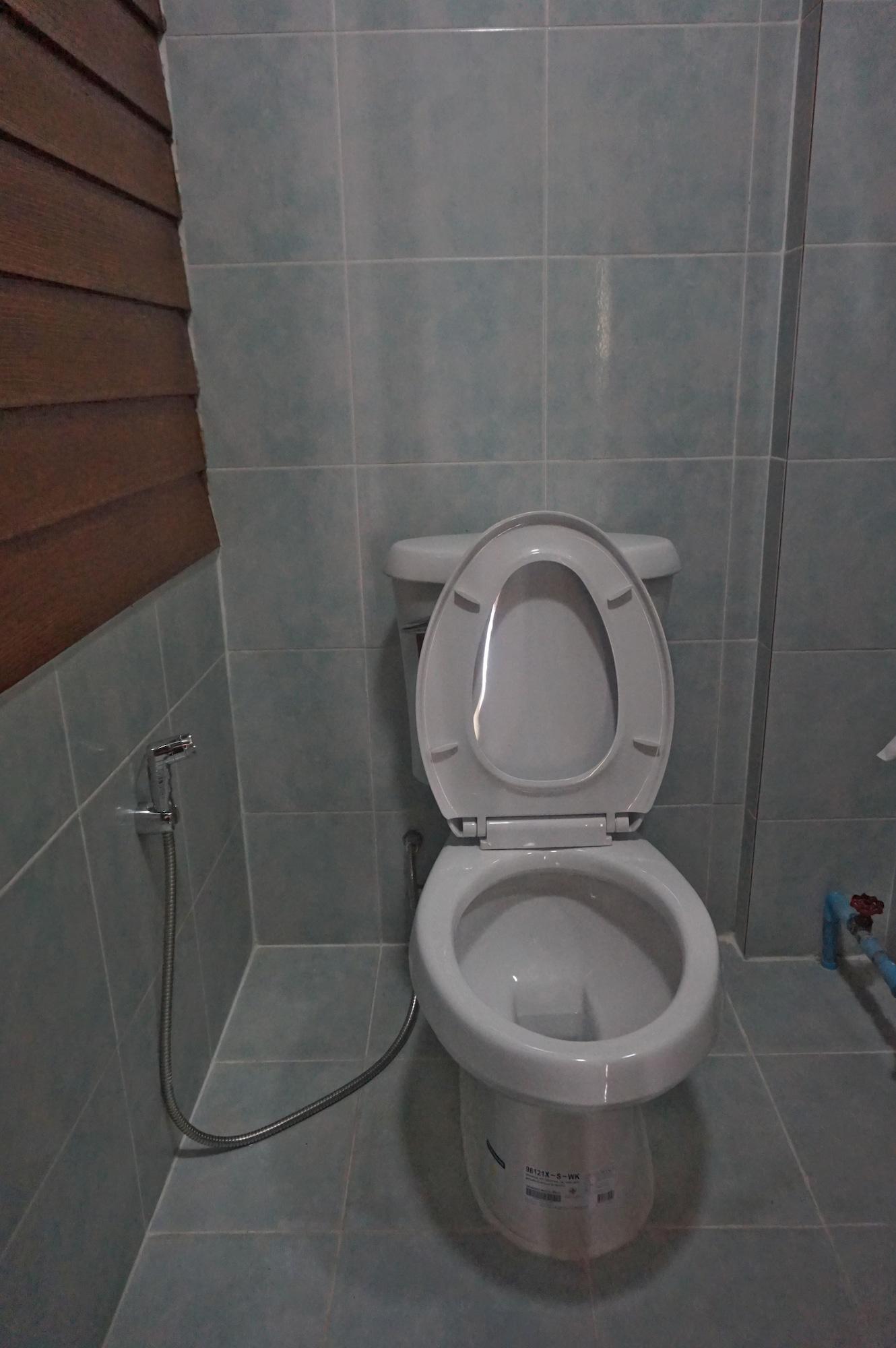 Phrasing Guesthouse Чиангмай Экстерьер фото