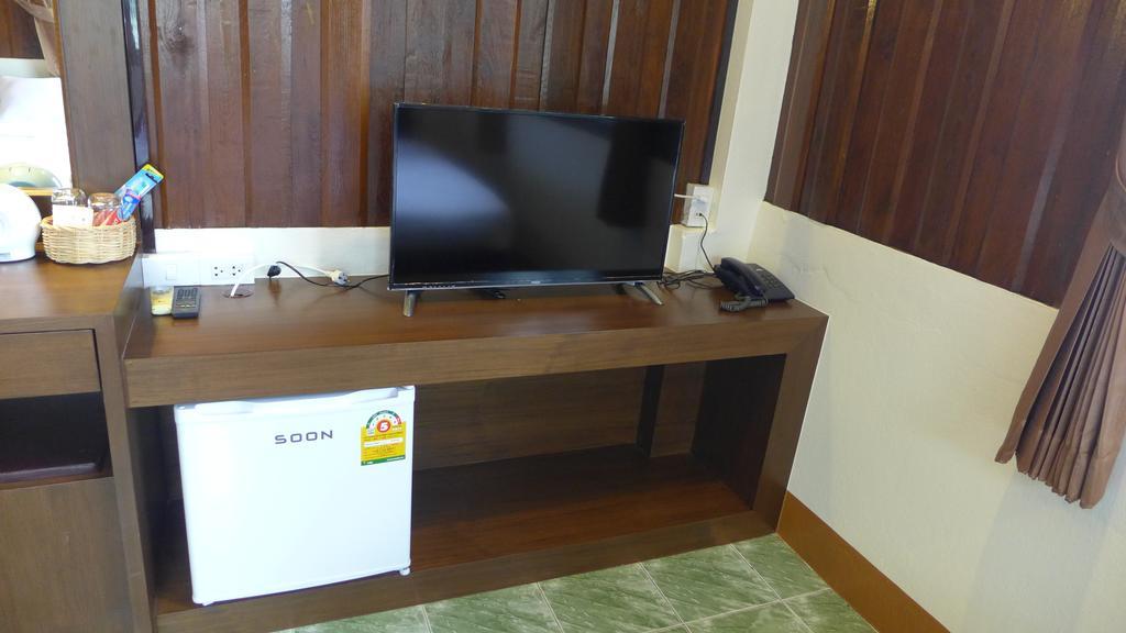 Phrasing Guesthouse Чиангмай Экстерьер фото